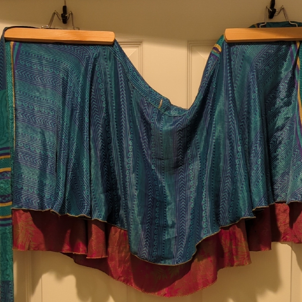 Darn Good Yarn DGY Multicolor Women's Sari Wrap Skirt